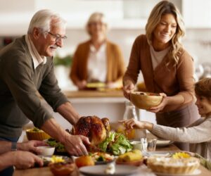 10 essentials you need to host a stress-free Thanksgiving dinner