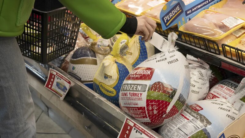 Americans get relief as Thanksgiving dinner costs decline nationwide