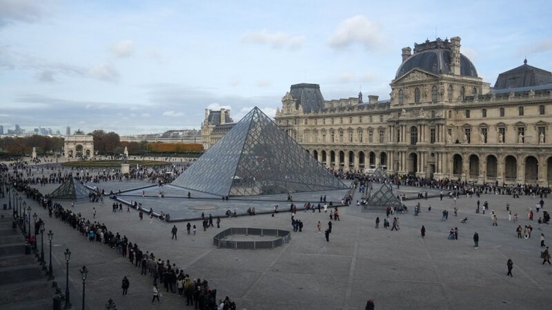 Louvre’s $100 million heist exposes shocking password security flaws