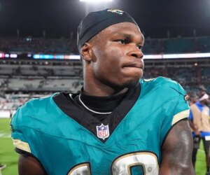 Travis Hunter undergoes knee surgery, ending rookie season with Jaguars