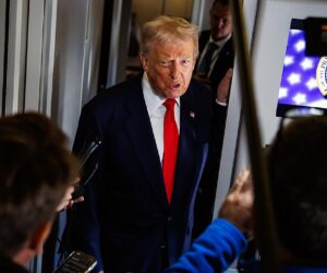 Trump asks courts to clarify SNAP food stamp payments amid shutdown