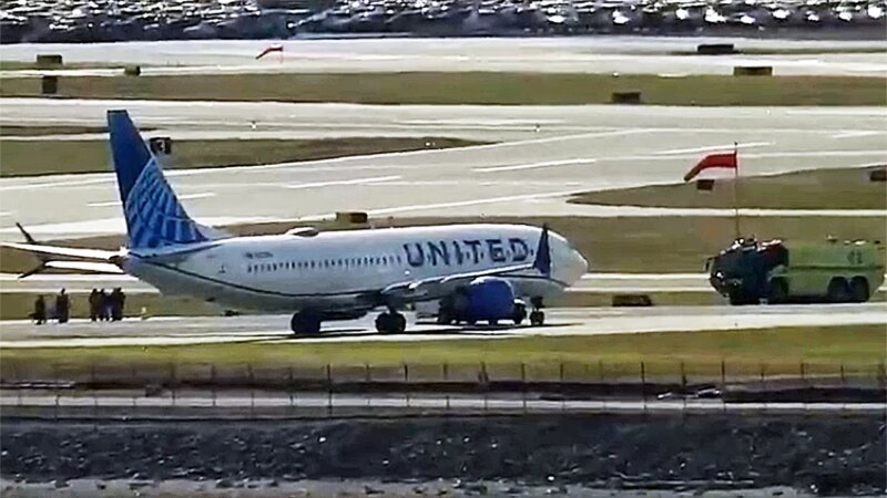 ‘All clear’ given at Reagan Airport following unfounded bomb threat: Duffy