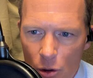 Why eight Democrats broke with party for shutdown deal