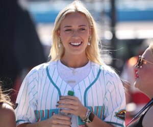 Sophie Cunningham poses for photo with Sydney Sweeney