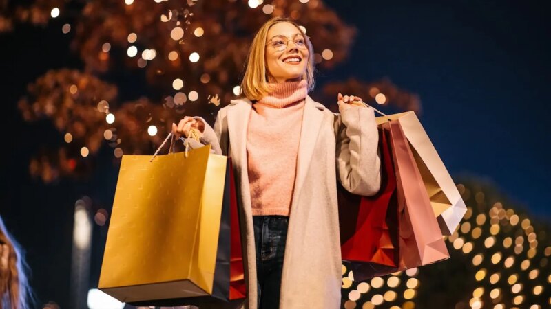Swipe fees cost families $1,400 yearly as Black Friday shopping peaks