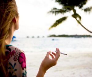 Tiburon, California town council unanimously bans all tobacco products sales